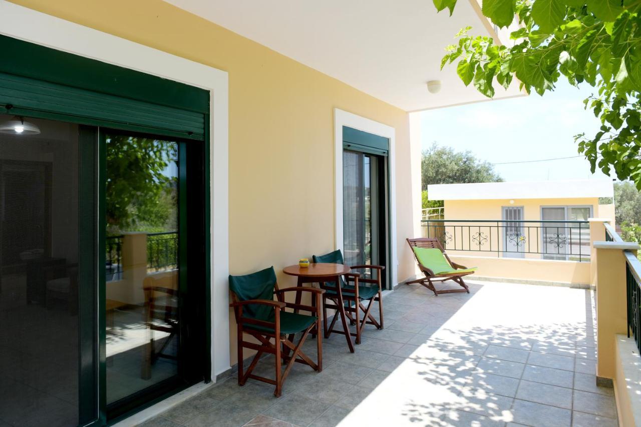 Athina'S Apartment In Olive Grove 팔리라키 외부 사진